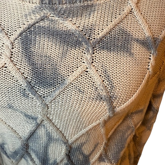 Storia | Cream and Gray Tie Dye Diamond Knit Sweater | Sz S - Picture 2 of 6